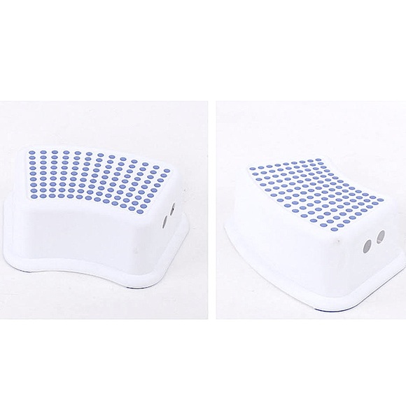 TANGIST - White & Blue Multifunctional Household Non-Slip Ladder Step Stool. - Picture 3 of 8